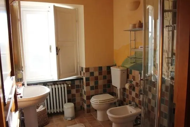 Comfort Tek Büyük veya İki Ayrı Yataklı Oda