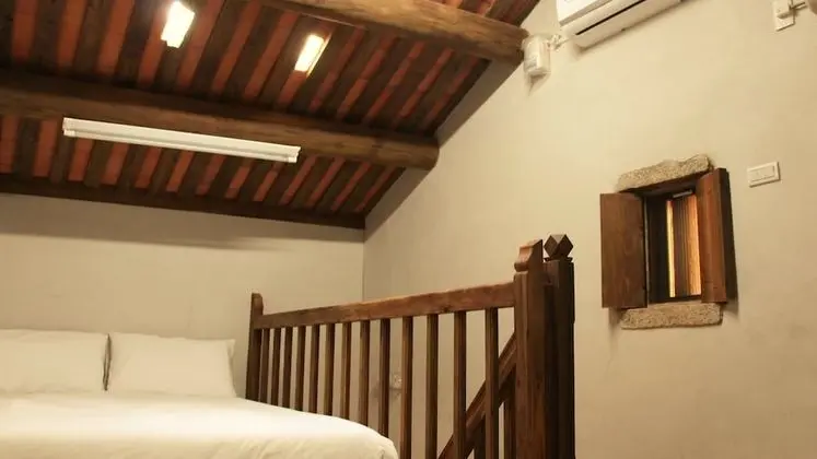 Dört Kişilik Oda, Sigara İçilmez (A)