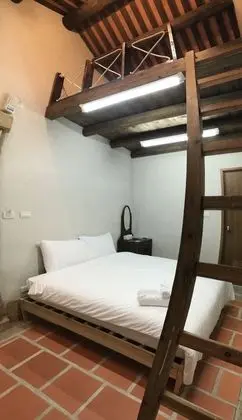 Tek Büyük veya İki Ayrı Yataklı Oda, Sigara İçilmez (A)