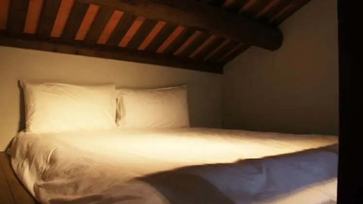 Tek Büyük veya İki Ayrı Yataklı Oda, Sigara İçilmez (A)