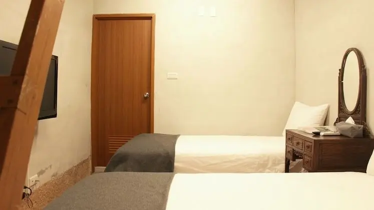 Tek Büyük veya İki Ayrı Yataklı Oda, Sigara İçilmez (B)