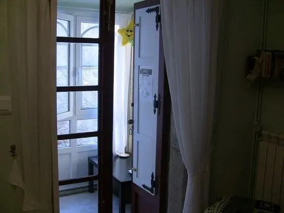 Tek Büyük Yataklı Oda, Ortak Banyo