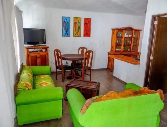 Traditional Bungalow, 1 Bedroom with Balcony and Kitchen