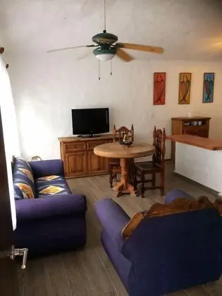 Traditional Bungalow, 1 Bedroom with Balcony and Kitchen