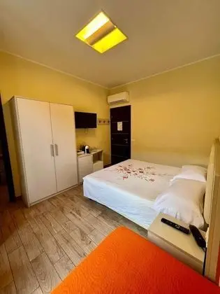 Basic Üç Kişilik Oda