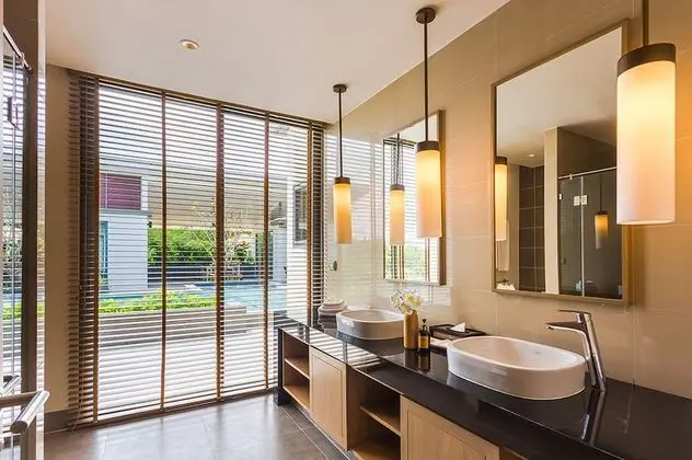 Villa, 6 Yatak Odası, Kişiye Özel Havuzlu, Deniz Manzaralı