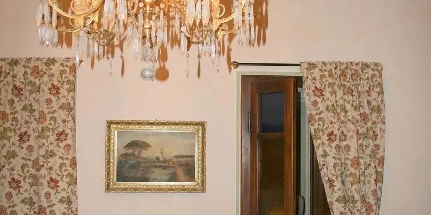 Tek Büyük Yataklı Oda, Havuz Manzaralı