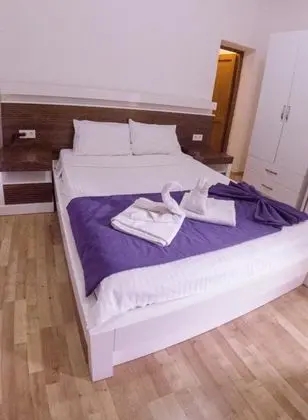 Ekonomik Oda,kara Manzaralı
