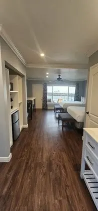 Signature 2 Queen Bed, Ocean View