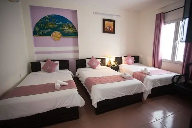 Deluxe Üç Kişilik Oda, Veranda, Şehir Manzaralı