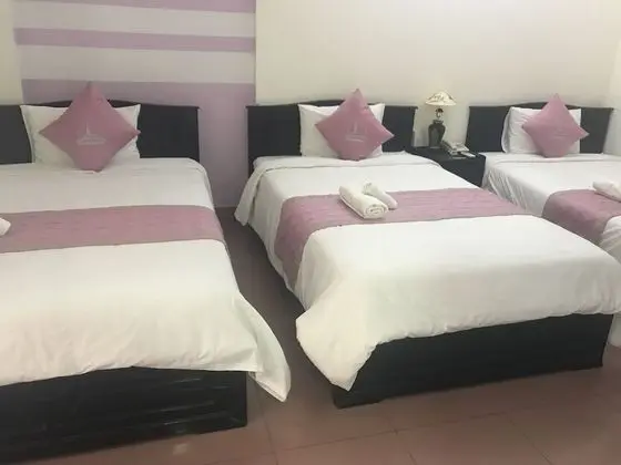 Deluxe Üç Kişilik Oda, Veranda, Şehir Manzaralı