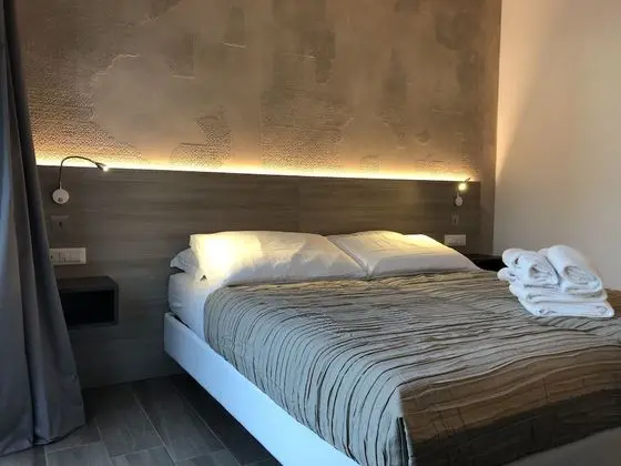 Basic Tek Büyük veya İki Ayrı Yataklı Oda, Veranda
