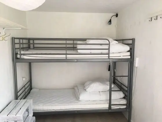 Basic Üç Kişilik Oda