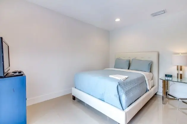 Villa, 5 Bedrooms, 3 bathrooms