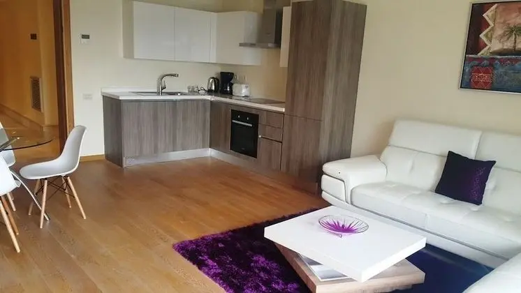 Superior Apart Daire (Flat 61 9th floor.  balcony & sea vie)