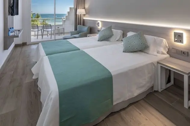 Habitación doble, vistas al mar (2 adultos)