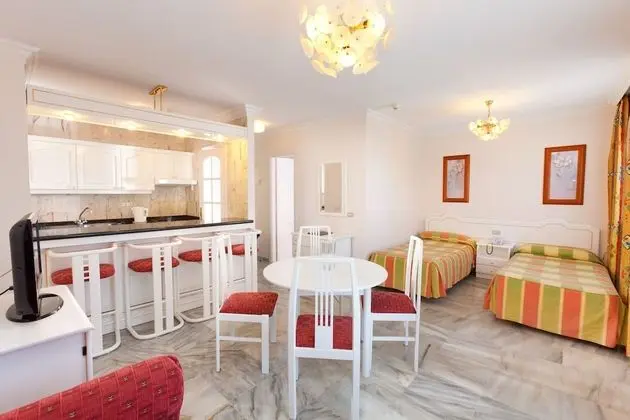 Stüdyo, 2 Tek Kişilik Yatak