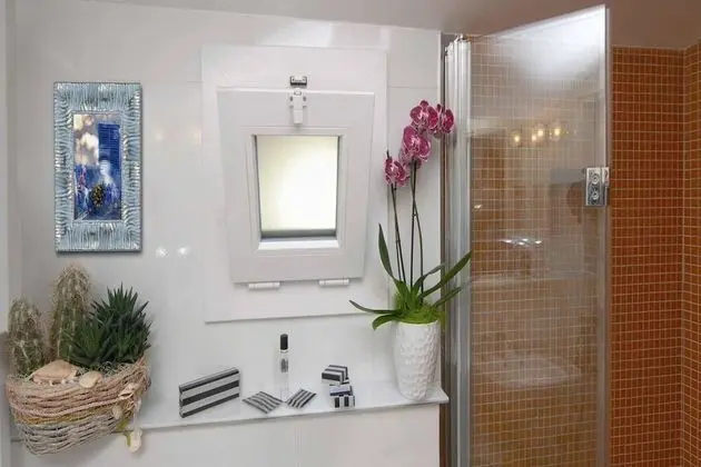 Tek Büyük Yataklı Oda, Balkon