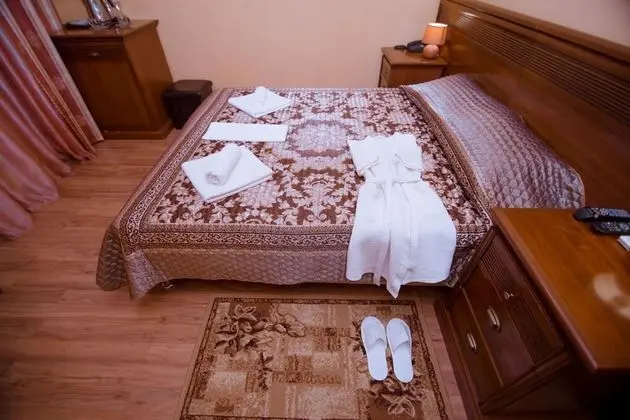 Standard Tek Büyük veya İki Ayrı Yataklı Oda, Balkon