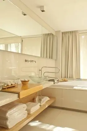Deluxe Üç Kişilik Oda