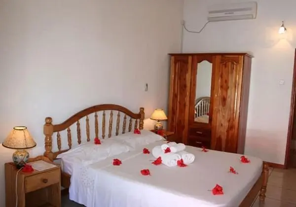 Tek Büyük Yataklı Oda