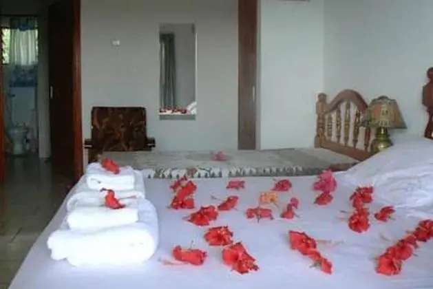 Üç Kişilik Oda