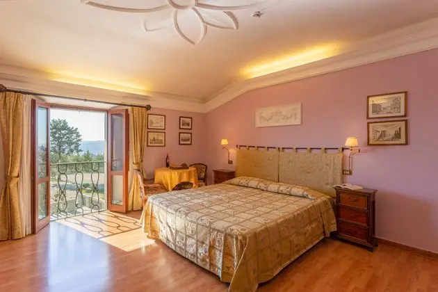 Çift ​​kişilik Superior