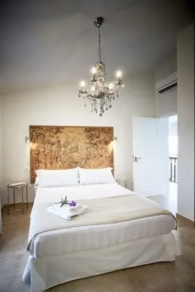 Tek Büyük Yataklı Oda, Balkon