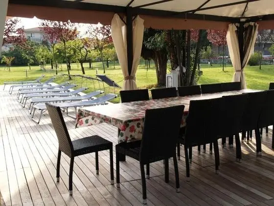 Ev, 6 Yatak Odası, Sigara İçilebilir, Balkon