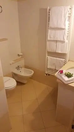 Tek Büyük Yataklı Oda, 1 En Büyük (King) Boy Yatak, Sigara İçilmez, Bahçe Manzaralı