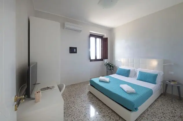 Apart Daire, Teras, Deniz Manzaralı