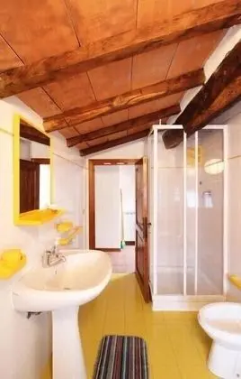 Villa, Birden Çok Yatak Odası, Sigara İçilmez