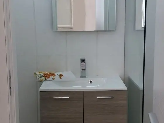 Apart Daire, 1 Yatak Odası, Küçük Mutfak (Verdeca)