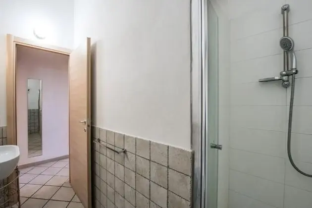Tek Büyük Yataklı Oda, Balkon