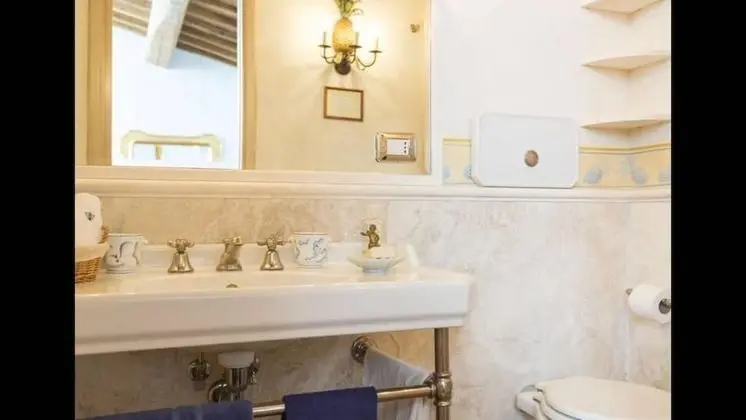 Deluxe Tek Büyük Yataklı Oda, Bahçe Manzaralı