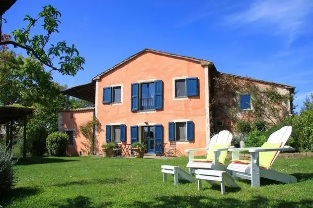 Villa, Sigara İçilebilir