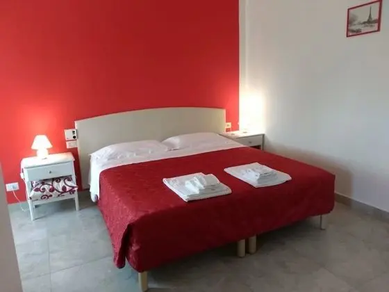 Tek Büyük veya İki Ayrı Yataklı Oda