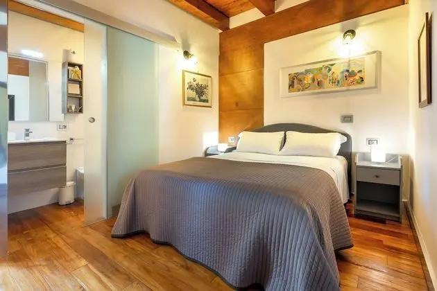 Standard Oda, Özel Banyo, Havuz Manzaralı