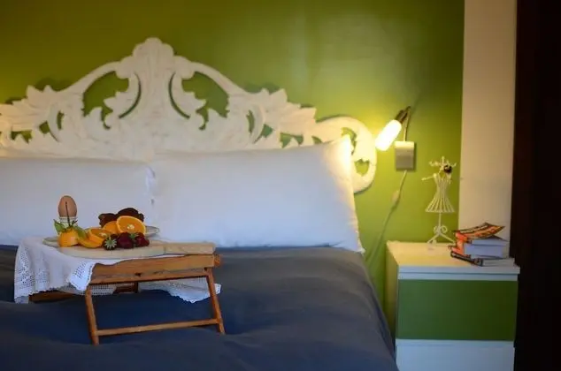 Classic Tek Büyük Yataklı Oda