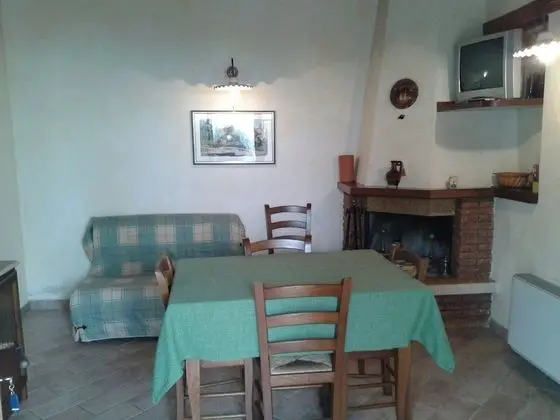 Apart Daire, 1 Yatak Odası (Casale Giorgio Bilocale 2+2)