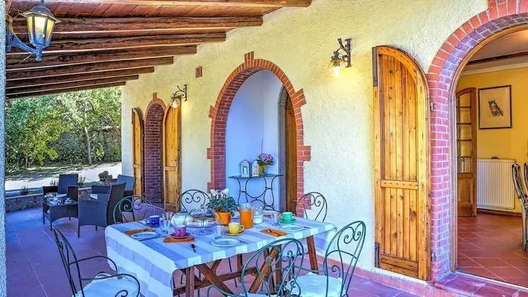 Villa