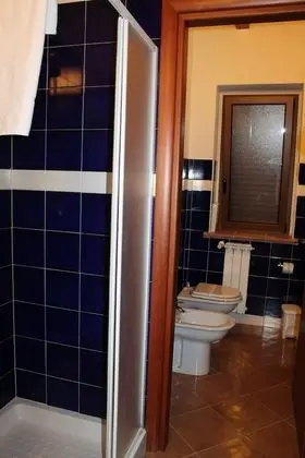 Dört Kişilik Oda, Özel Banyo