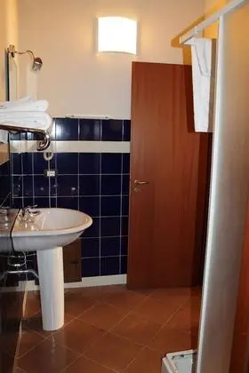 Dört Kişilik Oda, Özel Banyo