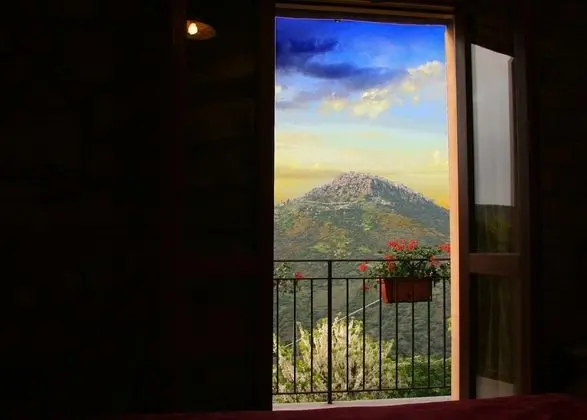 Panoramic Tek Büyük Yataklı Oda, Dağ Manzaralı