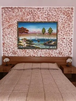 Tek Büyük Yataklı Oda, Havuz Kenarı