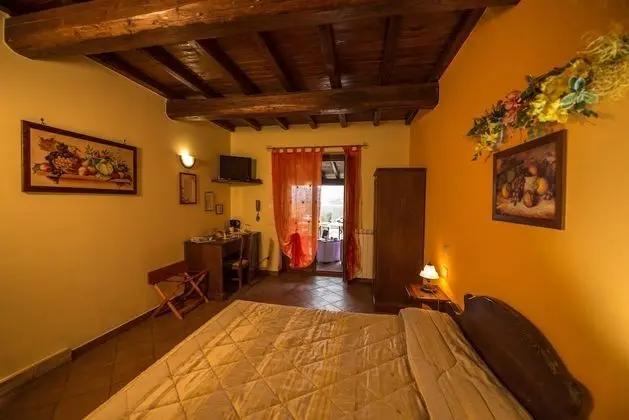 Comfort Tek Büyük Yataklı Oda