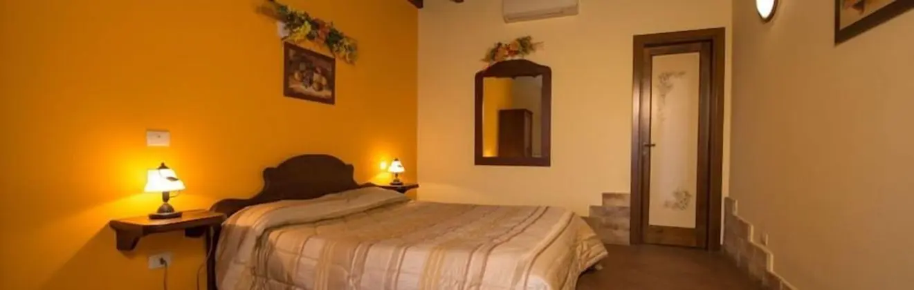 Comfort Tek Büyük Yataklı Oda