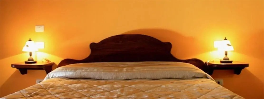 Comfort Tek Büyük Yataklı Oda