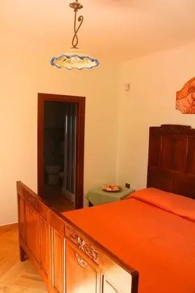 Tek Büyük Yataklı Oda, Bahçe Manzaralı