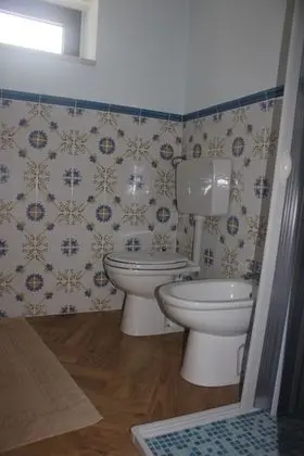 Tek Büyük Yataklı Oda, Bahçe Manzaralı